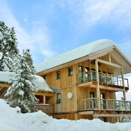 Holiday Chalet Zirbenwald I-1 *