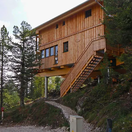 Holiday Chalet Zirbenwald I-1 Дом отдыха *