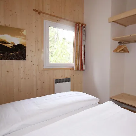 Holiday Chalet Zirbenwald I-1 *